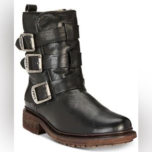 Frye Valerie boots
